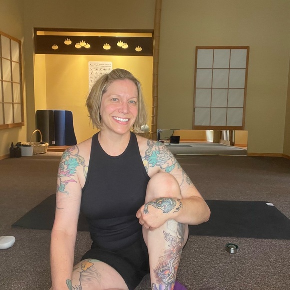 Meet your Posher, Katherine M. ( Katie May) - Picture 2 of 3